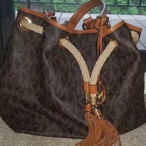 Michael Kors Tote
